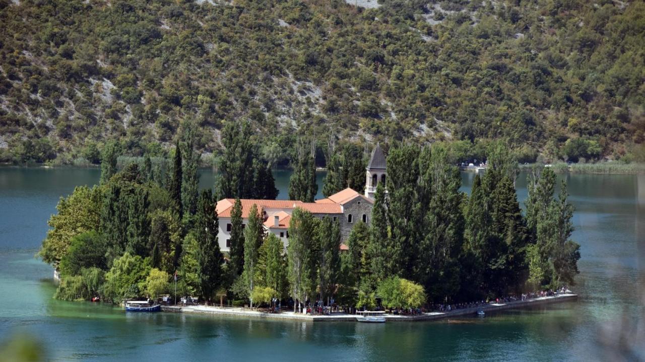 Villa Stone House Kaocine Exterior foto