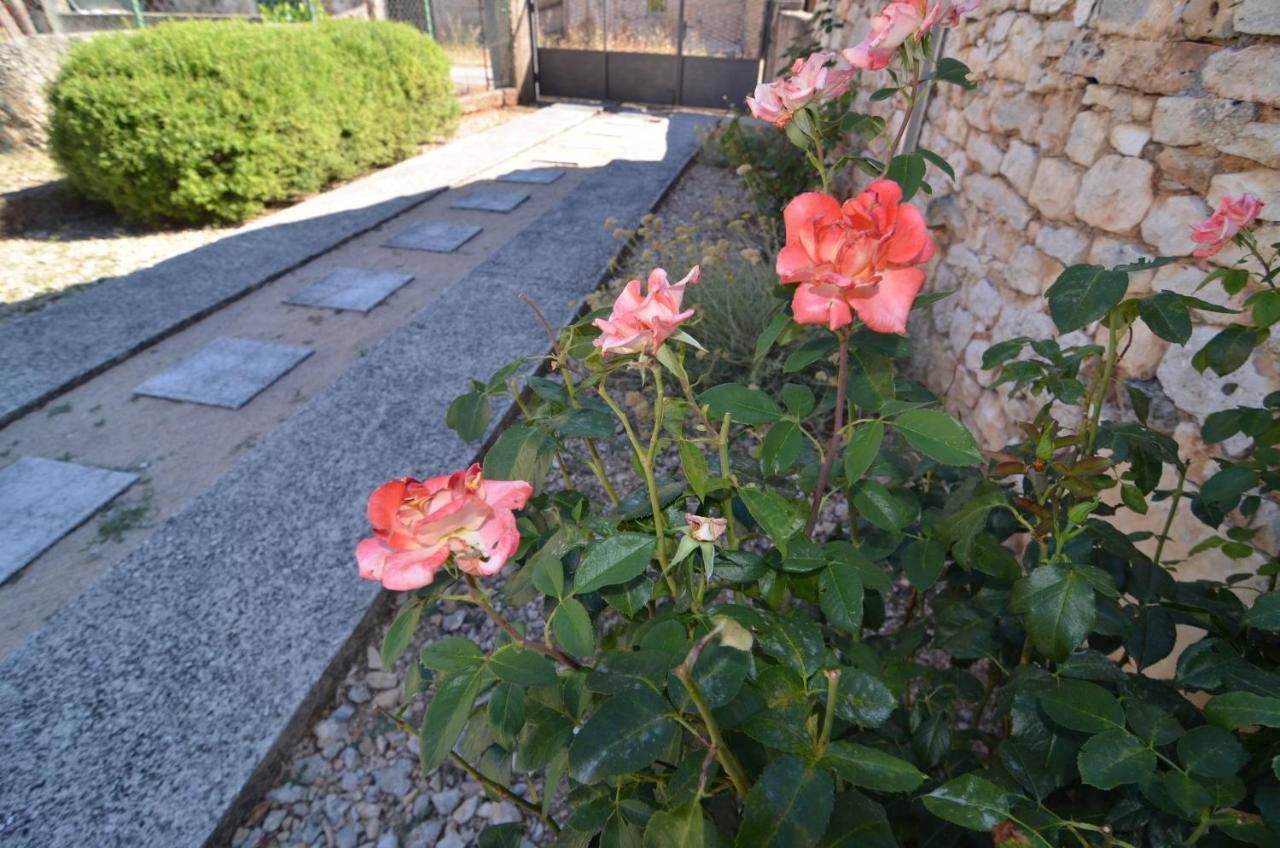 Villa Stone House Kaocine Exterior foto